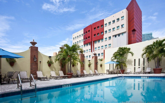 Holiday Inn Port of Miami - Downtown by IHG