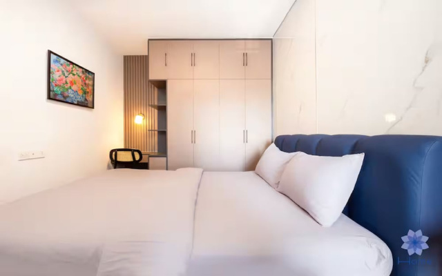 LaLa Botanica Premier Residence