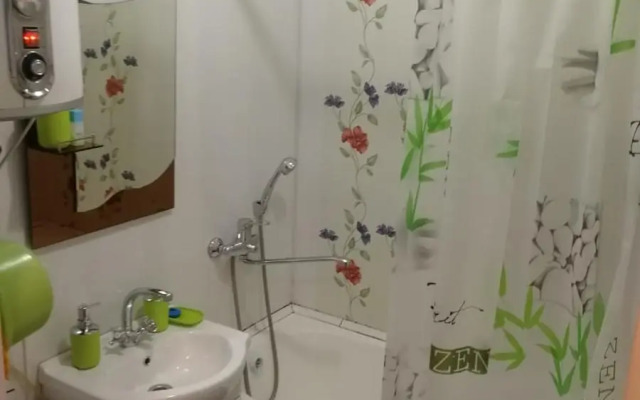 Апартаменты на улице Адмирала Юмашева 18