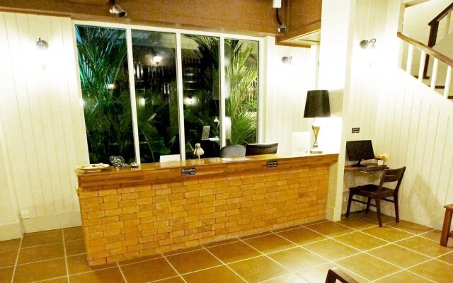 Baan Pimpisa Bangsaray Boutique Residence