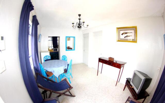 Studio in Pereybere, With Pool Access, Furnished Terrace and Wifi - 1