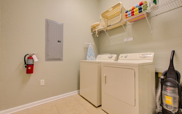 Penthouse w/ Spectacular Lakeview! Near Disney