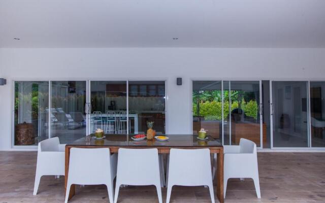 Villa Baan Lalle Pool and Spa