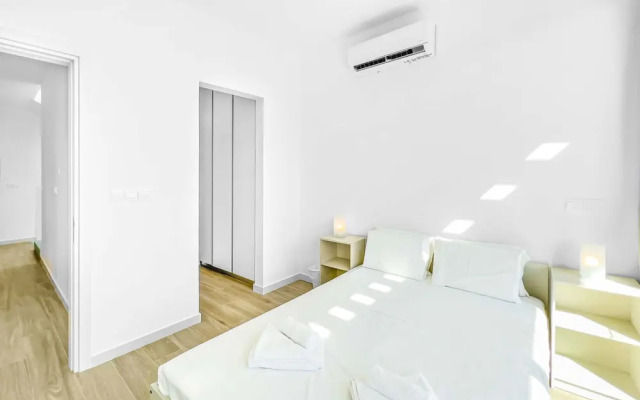 Azure Seaview - Garnet Villa