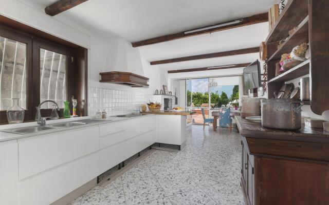 Villa Amore in Castellammare di Stabia