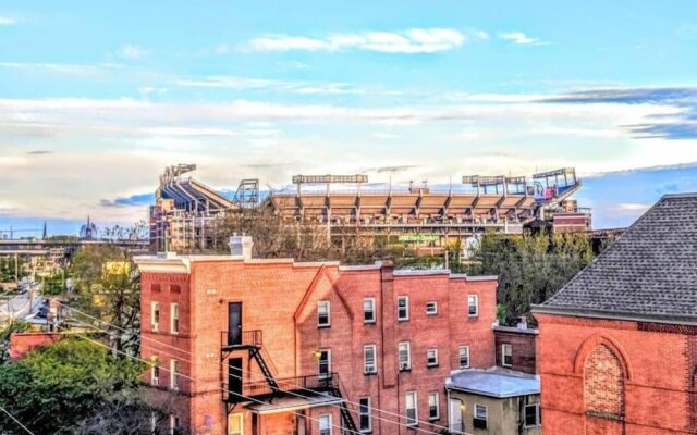 Lovely Home Next To Stadiums With Roofdeck And Parking