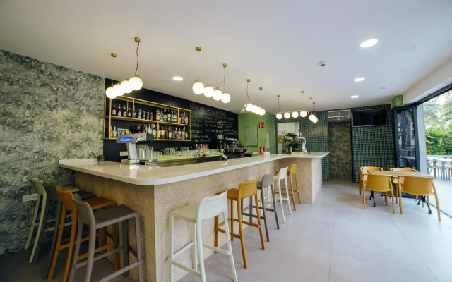 Apartamentos Palm Court