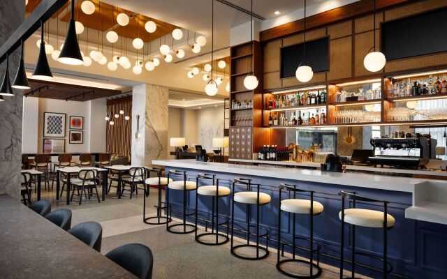 Canopy by Hilton New Orleans Downtown