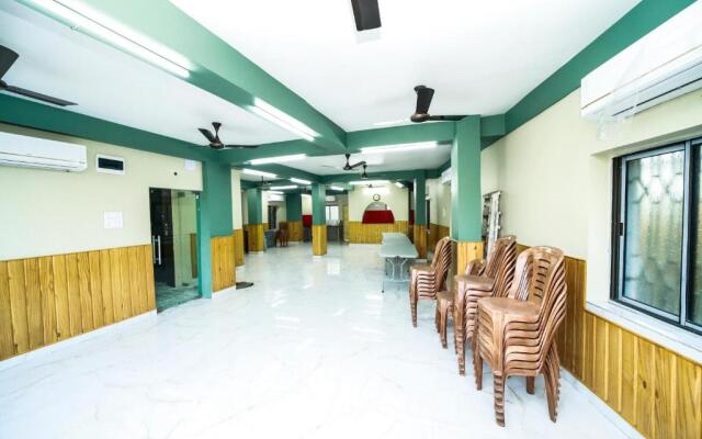 Rishika Ac Banquet And Guest House