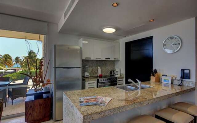 Elements 122 by Tripintravel