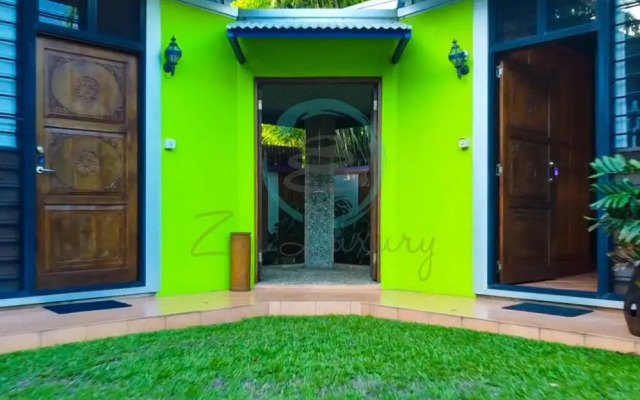 Zenhouse Bali Pool Garden Massive Grounds
