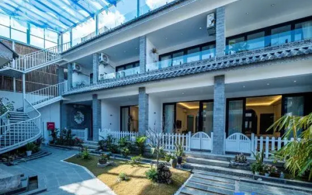 Dali Xianghe Shuise Homestay