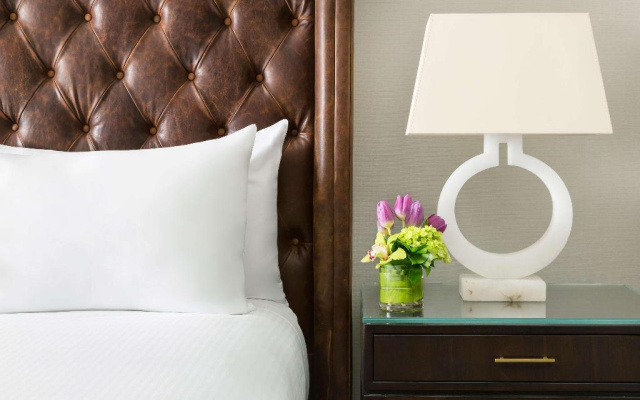 Отель Hilton Boston Park Plaza