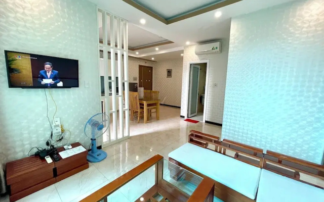 Muong Thanh Beachfront Apartment