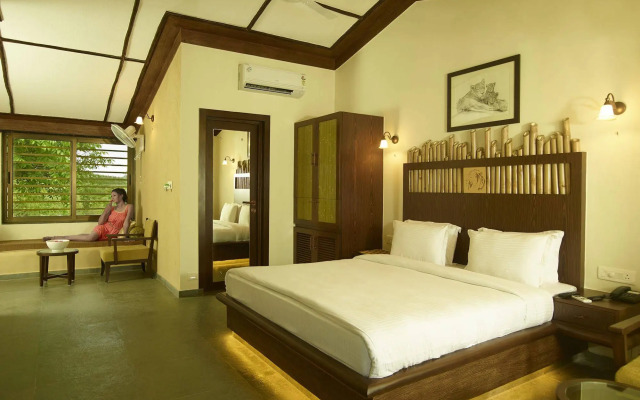 Asiatic Lion Lodge