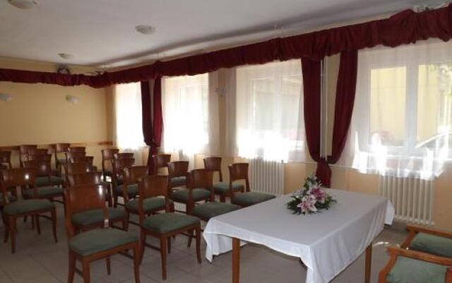 Fremon Munkásszálló