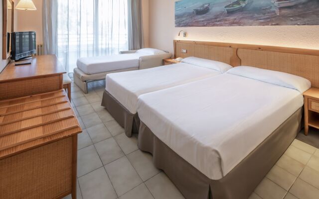 Hotel GHT Oasis Tossa & Spa