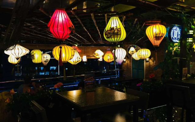Duc Vuong Saigon Hotel - Bui Vien