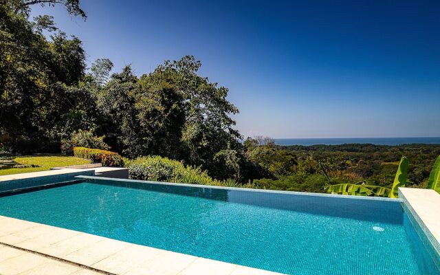 Casa Laureles