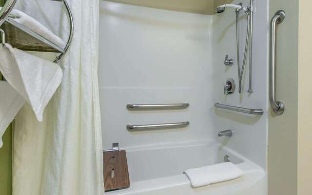 Sleep Inn & Suites