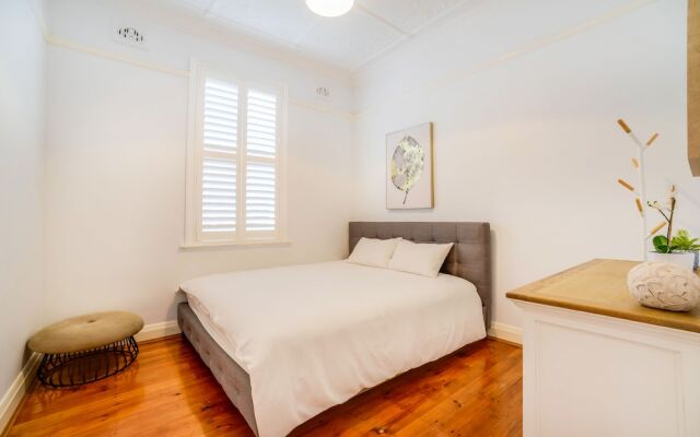 Stunning Inner City House Close to Fish Market