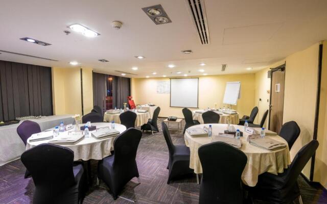 Mira Hotel Corniche