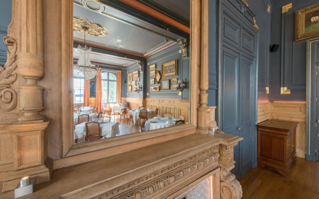 Hôtel France et Chateaubriand