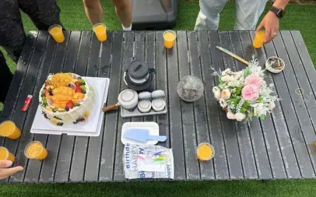 Dali Lane to · Please answer 1997 B&B