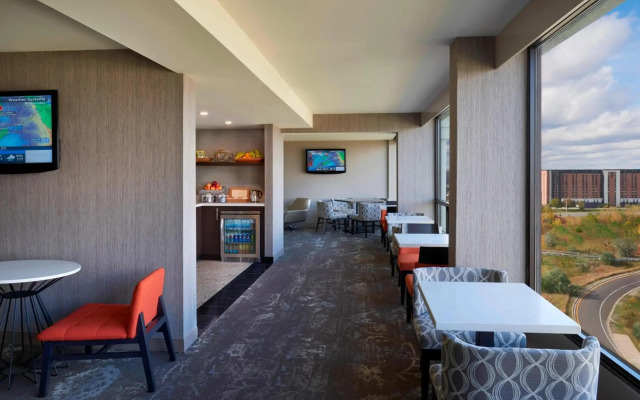 Delta Hotels by Marriott Toronto Airport & Conference Centre