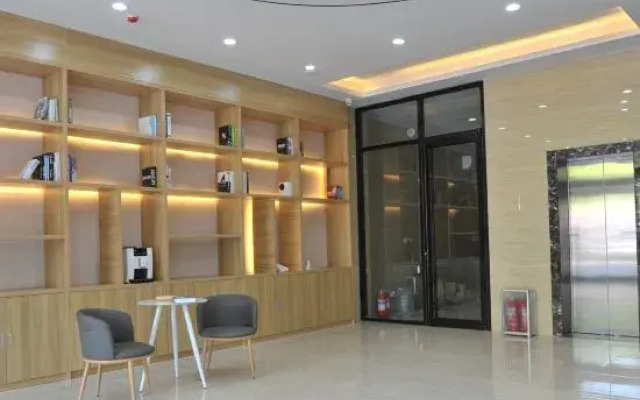 Yijia Business Hotel Liaocheng