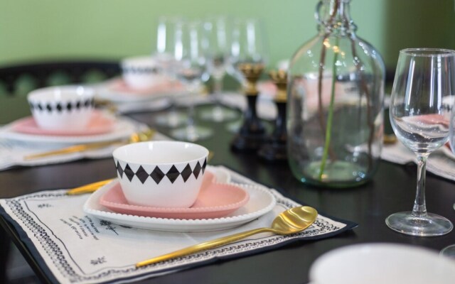 Locals Boutique Apartment Qianshan No.4
