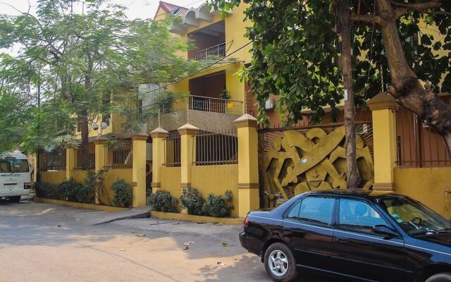Banex Hotel and Suites
