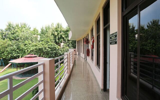 OYO 6242 Jalsa Resort