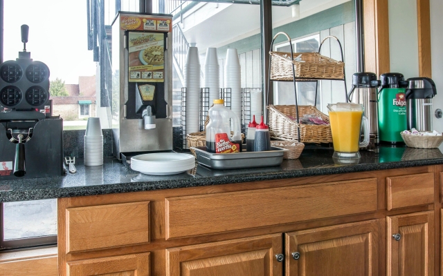 Comfort Inn Bay City - Riverfront