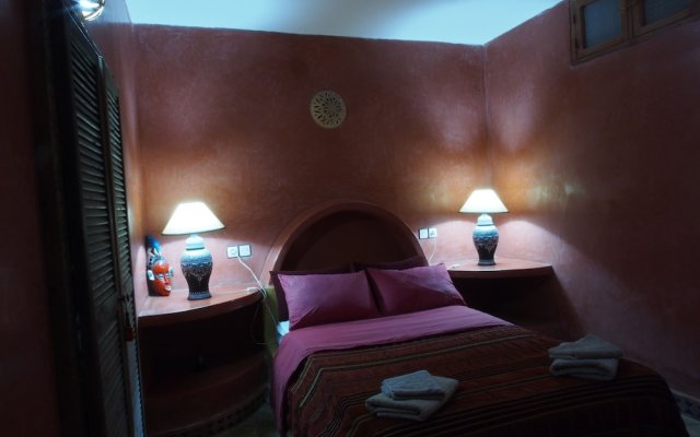 Welcome to Grenadine Double Bedroom and Spacious Garden With Swimming Pool