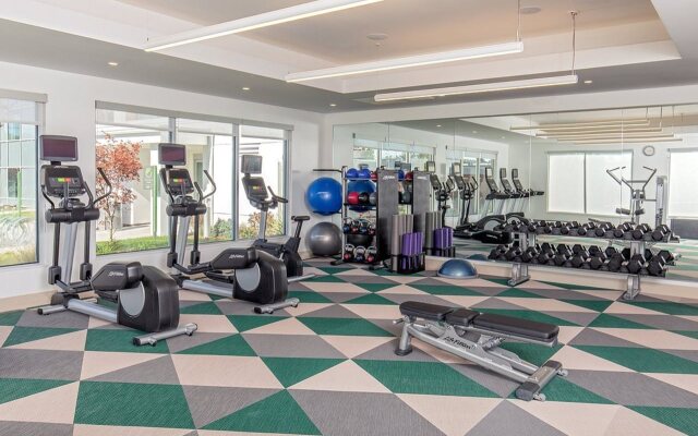 Hawthorn Suites by Wyndham Lowell