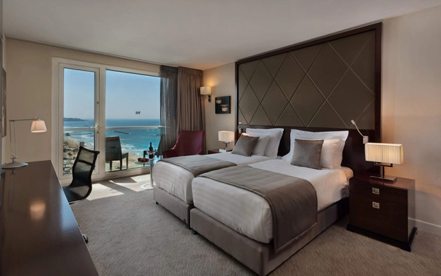 Crowne Plaza Tel Aviv Beach by IHG
