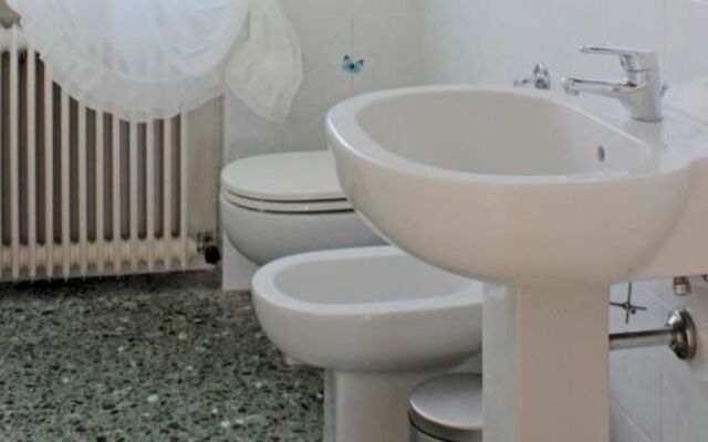 Castelfranco Veneto Apartments by Thaz Italia