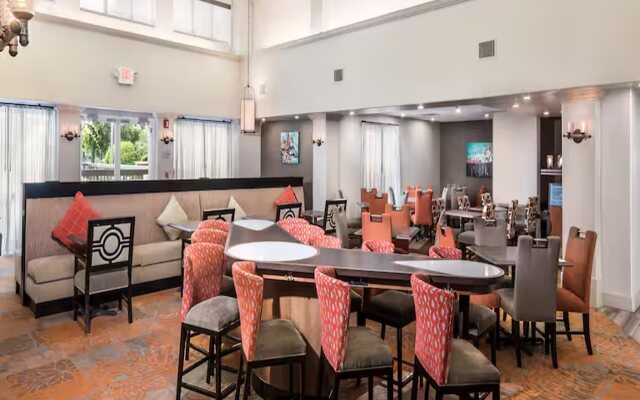 Homewood Suites by Hilton Austin-South/Airport