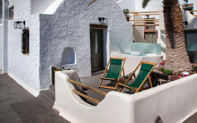Aperto Suites - Adults Only