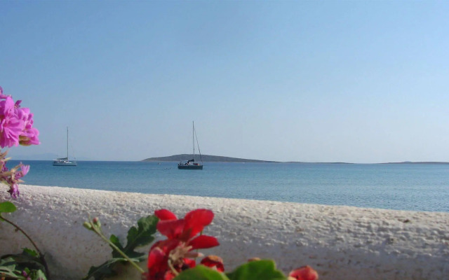 Galatis Hotel