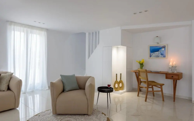Phaos Cellaria Estate