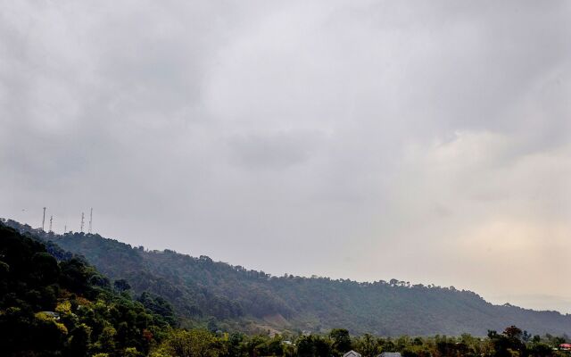 OYO 10820 Hotel Nature's View