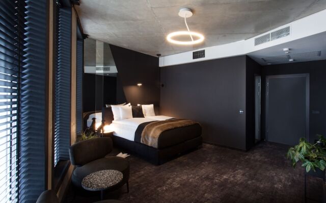 The Loft Hotel - Adults Only