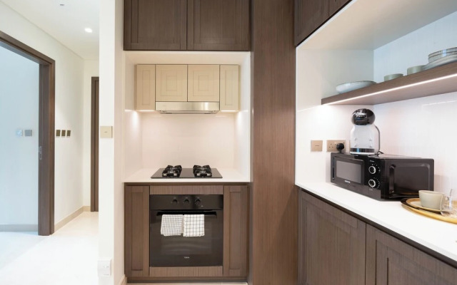 KeyRock - Dubai Marina with Pool & Gym