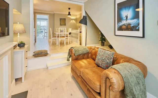 Host Stay George Street Retreat