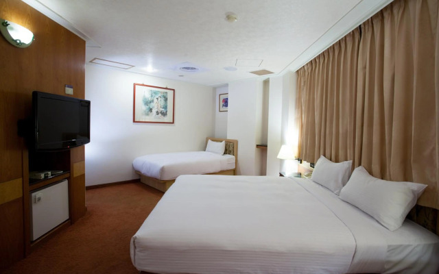 Harazuru Hotel