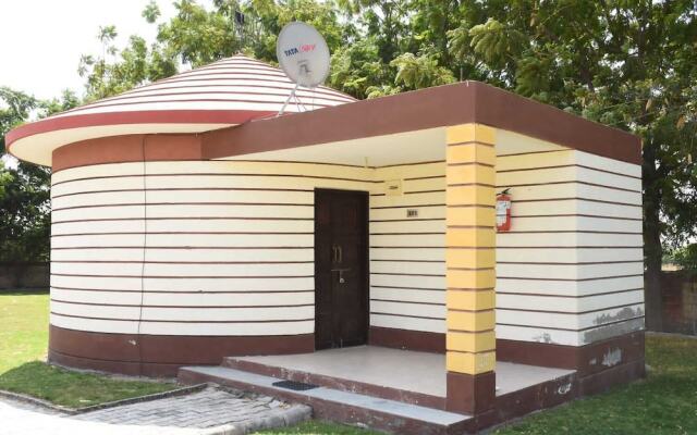 The Desert Den - Little Rann of Kutch