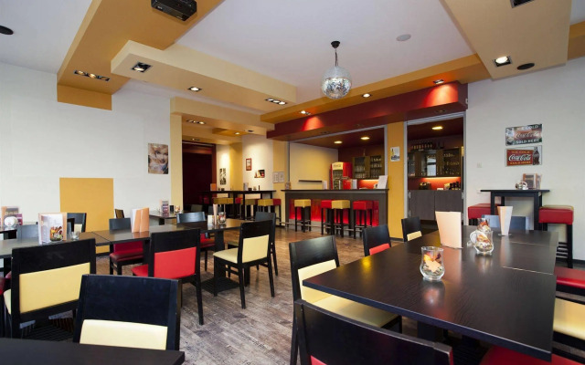 DJH City-Hostel Köln-Riehl