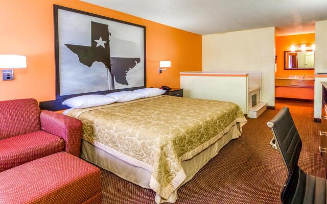 Premier Inn Palestine